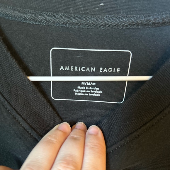 Men’s medium American Eagle crew neck - Picture 2 of 3